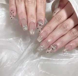 ネイル HIN NAILのネイルデザイン