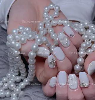 ネイル Shis_🦄shi 韓国風キラキラネイルのネイルデザイン