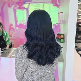 セミロング カラー パーマ ヘアアレンジ 透明感ブリーチカラー 🌈TOMOHIROのヘアスタイル