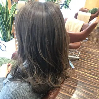 セミロング カラー 宍倉 輝信のヘアスタイル