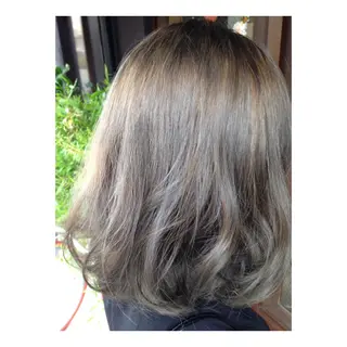 カラー やまもと すぐるのヘアスタイル