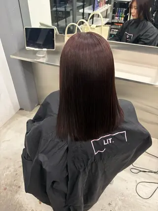 ミディアム 小森春果/透け感/ ケラスターゼ/艶髪のヘアスタイル