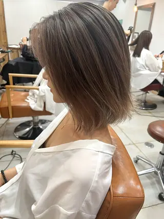 ミディアム hair  design Norm所属・ハイライトバレイヤー ジュ🎨川村聖吾🎨のヘアスタイル