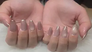 ミディアム LILY Salonのネイルデザイン