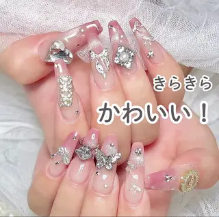 ネイル ラッキーネイルサロン西川口東口店所属・山田 由奈のネイルデザイン