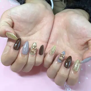 ミディアム ネイル 《LB》ラブリエ Nail&eyeのマツエク・マツパデザイン