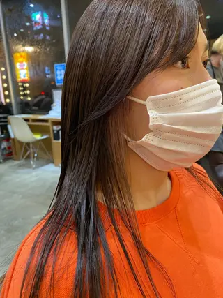 カラー 長南 やよいのヘアスタイル