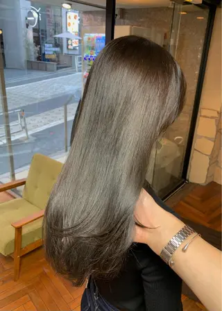 セミロング カラー 矢野 晃平のヘアスタイル