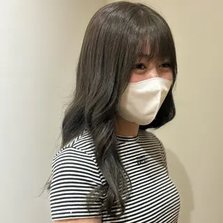 ロング カラー ヤマノウチ アヤカのヘアスタイル
