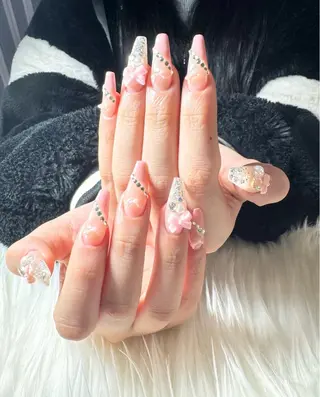 ネイル グエン アンのネイルデザイン