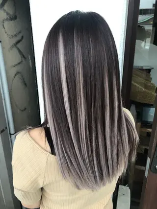カラー ダブルスキルエクステ /羽エクステ白石宇由のヘアスタイル