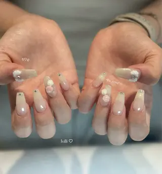 ネイル Julli NailStudioのネイルデザイン