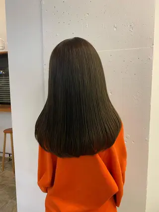 ミディアム 田口 樹理のヘアスタイル