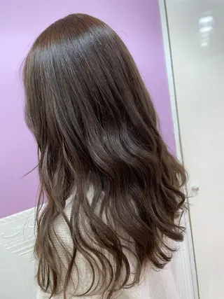 ロング 村上 祐香のヘアスタイル