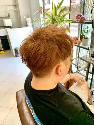 ショート カラー メンズ 【扱いやすいパーマ】 眞鍋拓己のヘアスタイル