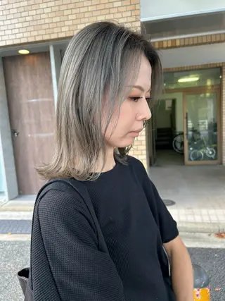 ミディアム カラー 井手 素子のヘアスタイル