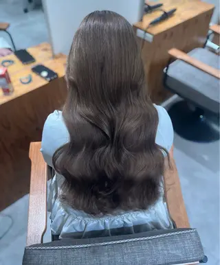 ロング 河原 楓樹のヘアスタイル