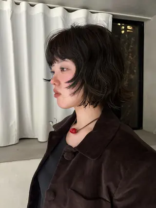 ショート パーマ FILMS 綾菜のヘアスタイル