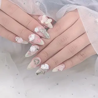 ネイル R.J.S⌘nail所属・R.J.S⌘ nailのネイルデザイン