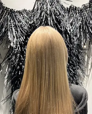 ロング カラー sho 【ハイトーンカラー】のヘアスタイル