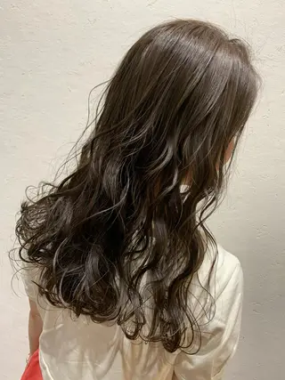 ロング カラー 天野 開のヘアスタイル