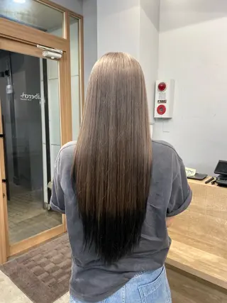 ロング カラー 🐾Libero🐾 柏　KONOMIのヘアスタイル