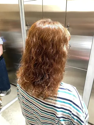 セミロング パーマ 樋口 花穂のヘアスタイル