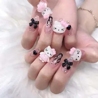 ネイル Lee Nailsのネイルデザイン