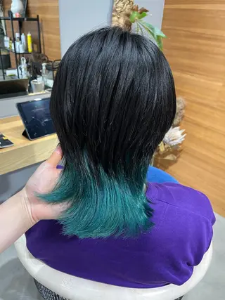 ミディアム カラー 透明感ハイトーン🦄 キラ🌈のヘアスタイル
