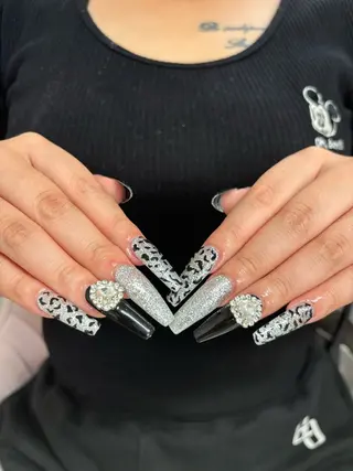 ネイル I pinknail 韓国風·持ち込み専門のネイルデザイン