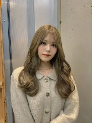 ロング カラー ヘアアレンジ REONA🪽✨薬院 レイヤーカット🫧のヘアスタイル