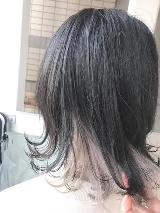 ミディアム カラー 岩谷/ブリーチ 🪽透明感カラーのヘアスタイル
