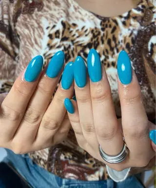 ネイル .unff SHIORIのネイルデザイン