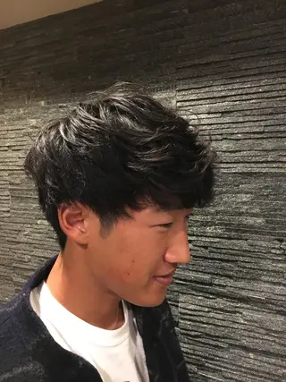ショート メンズ 牧 颯斗のヘアスタイル