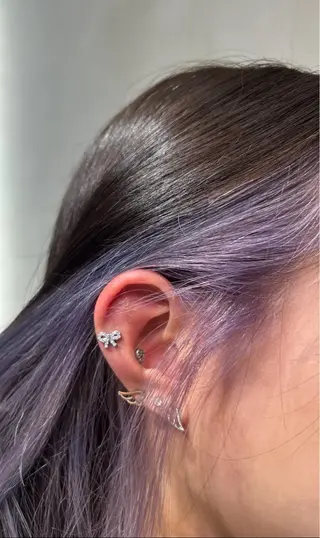 カラー STELLA 小林優真のヘアスタイル