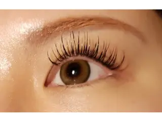 マツエク・マツパ LUCY 心斎橋 / 岸本のマツエク・マツパデザイン