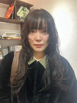 セミロング MOMOKA💫 YARD【学芸大学】のヘアスタイル