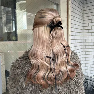 セミロング ヘアアレンジ 💚 nao💚のヘアスタイル