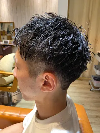 ショート パーマ メンズ 艶美髪マスター 店長✂︎YUKKEのヘアスタイル