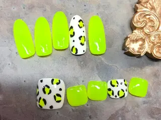 ネイル マジック ミラーのネイルデザイン