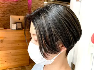 ショート 吉田 聡一のヘアスタイル