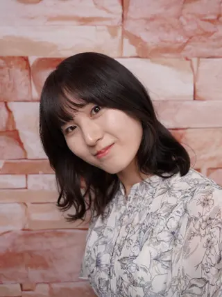 ミディアム カラー 松尾 泰伸のヘアスタイル