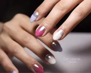 ネイル Elio所属・Elio 国泰寺のネイルデザイン