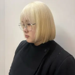 ショート カラー ブリーチ×似合わせハ イトーン🍎ののかのヘアスタイル