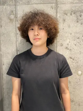 ミディアム パーマ メンズ得意です💥 ハユカといいます❗️のヘアスタイル