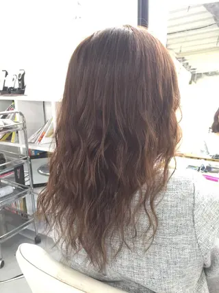 セミロング カラー ヘアアレンジ 枝毛カット&髪質改善 満足NO.1岡しゃんのヘアスタイル