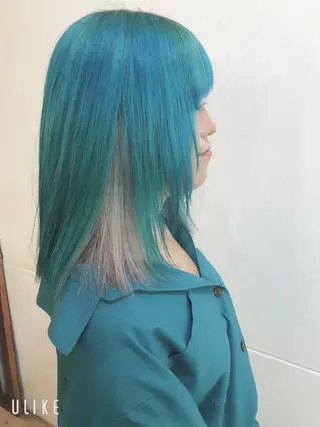 ミディアム 吉田 典弘のヘアスタイル