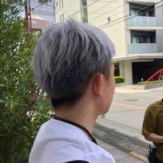 カラー メンズ 古屋 花織のヘアスタイル