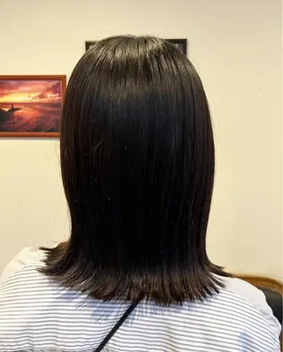 ミディアム ハイライト特化小澤 奈津美のヘアスタイル