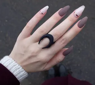 ネイル FUTURE BEAUTYのネイルデザイン